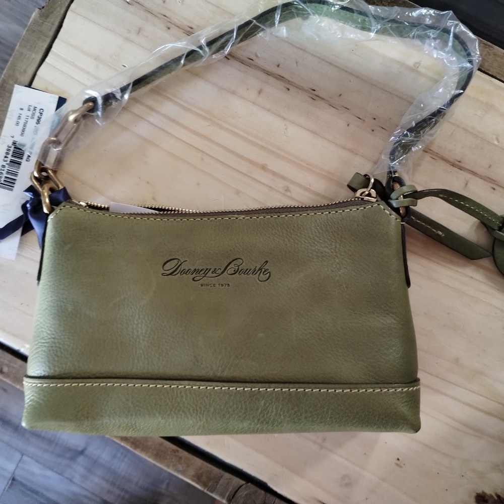 Dooney and Bourke Lizzie bag